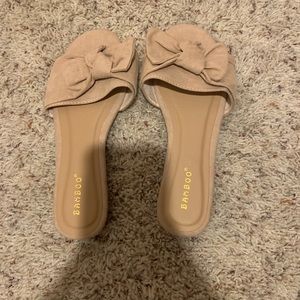 Boutique sandals
